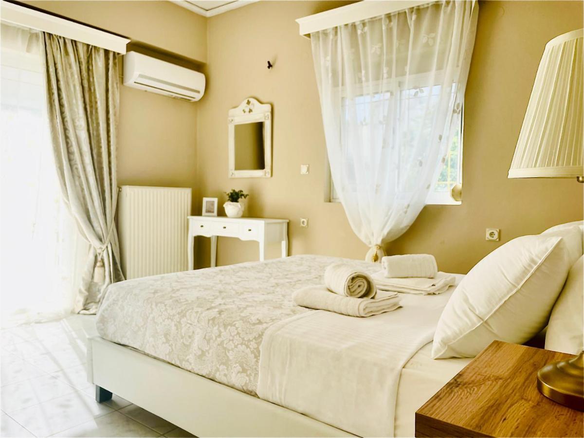 Christina_Apt Ханья Экстерьер фото